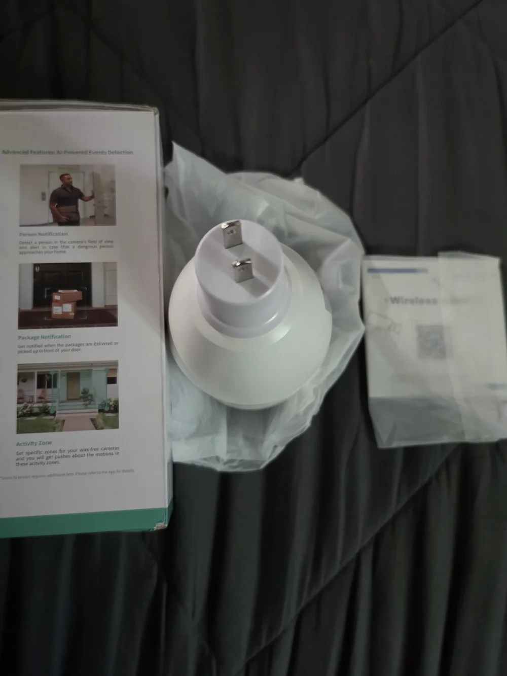 White Smart PTZ Bulb Camera - WiFi Pan-Tilt Security